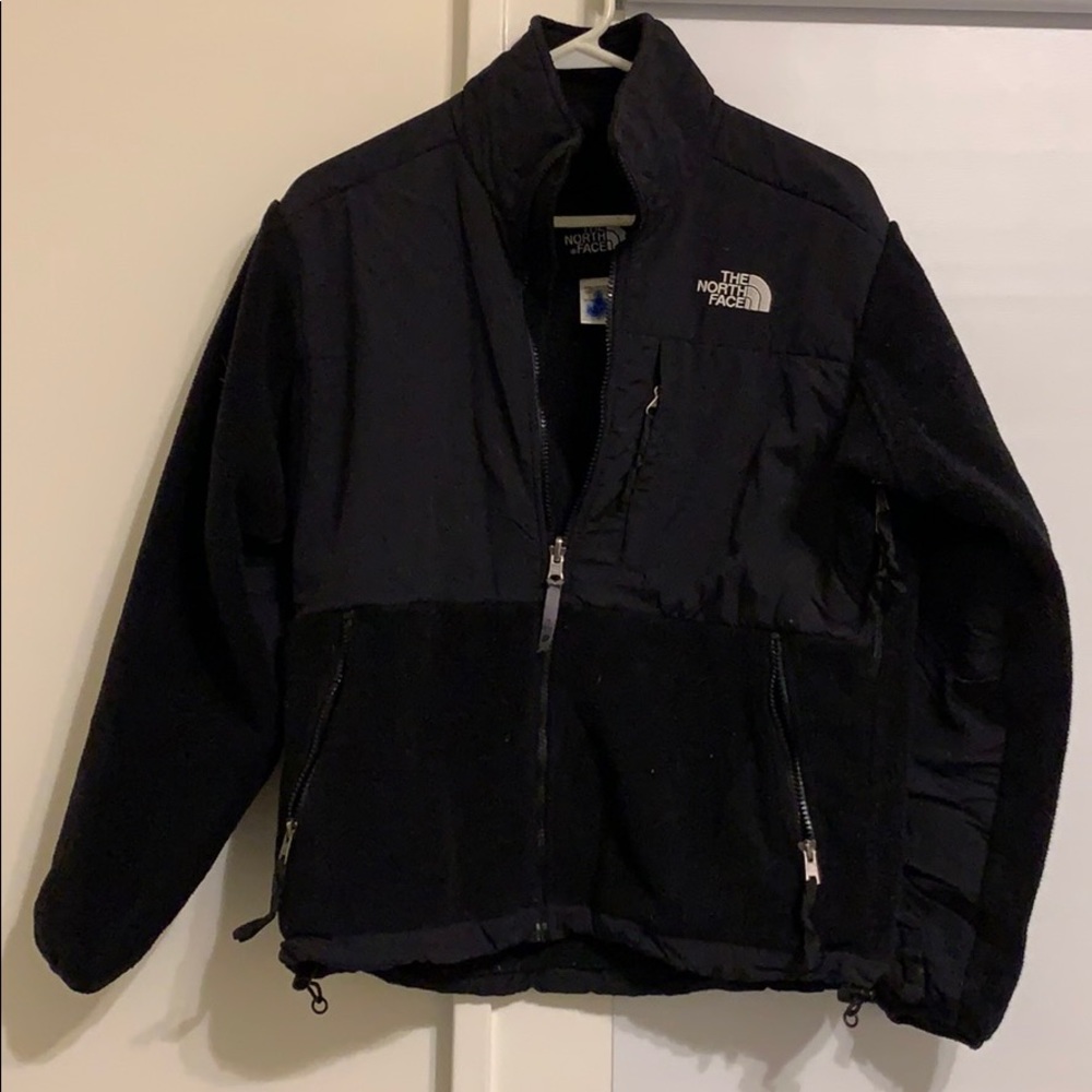 Classic black north face jacket